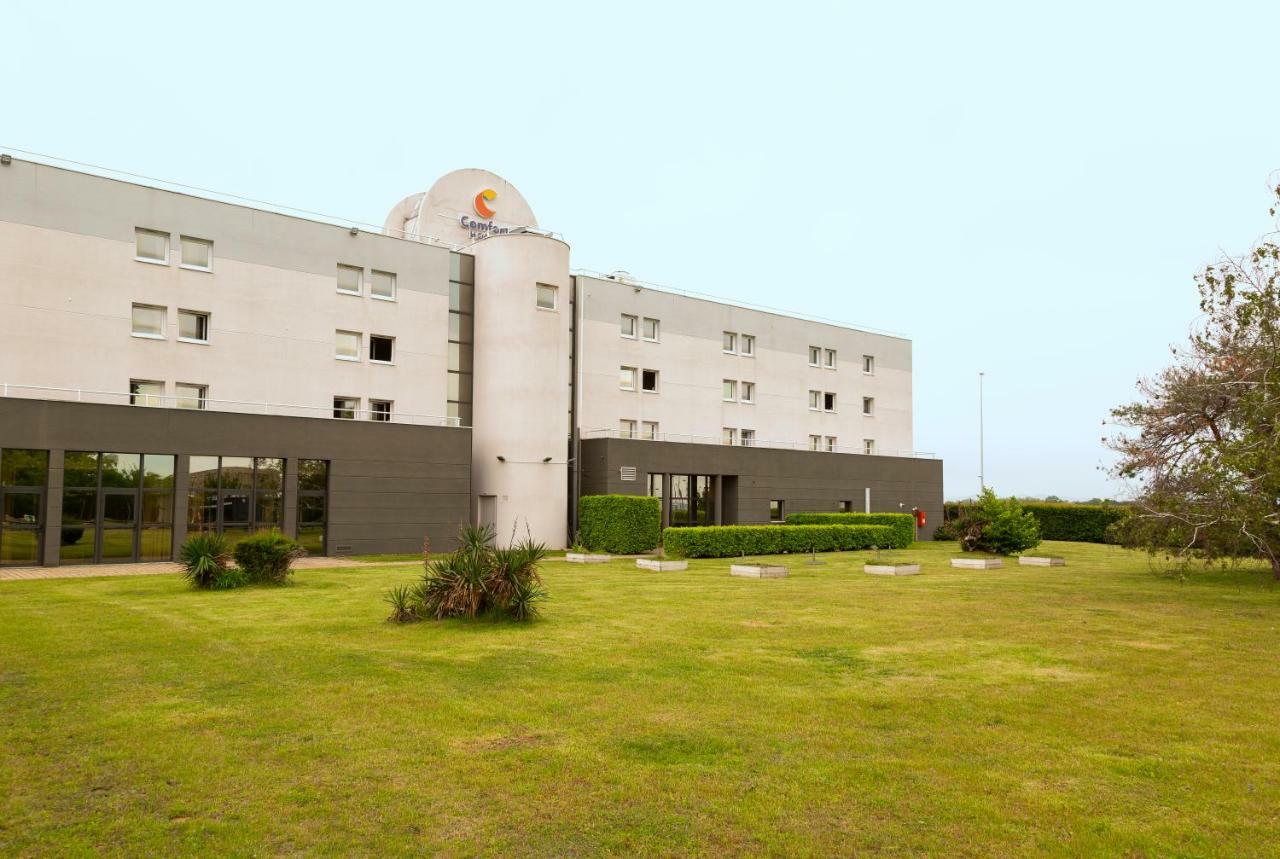 Comfort Hotel Aeroport Lyon St Exupery Colombier-Saugnieu Ngoại thất bức ảnh